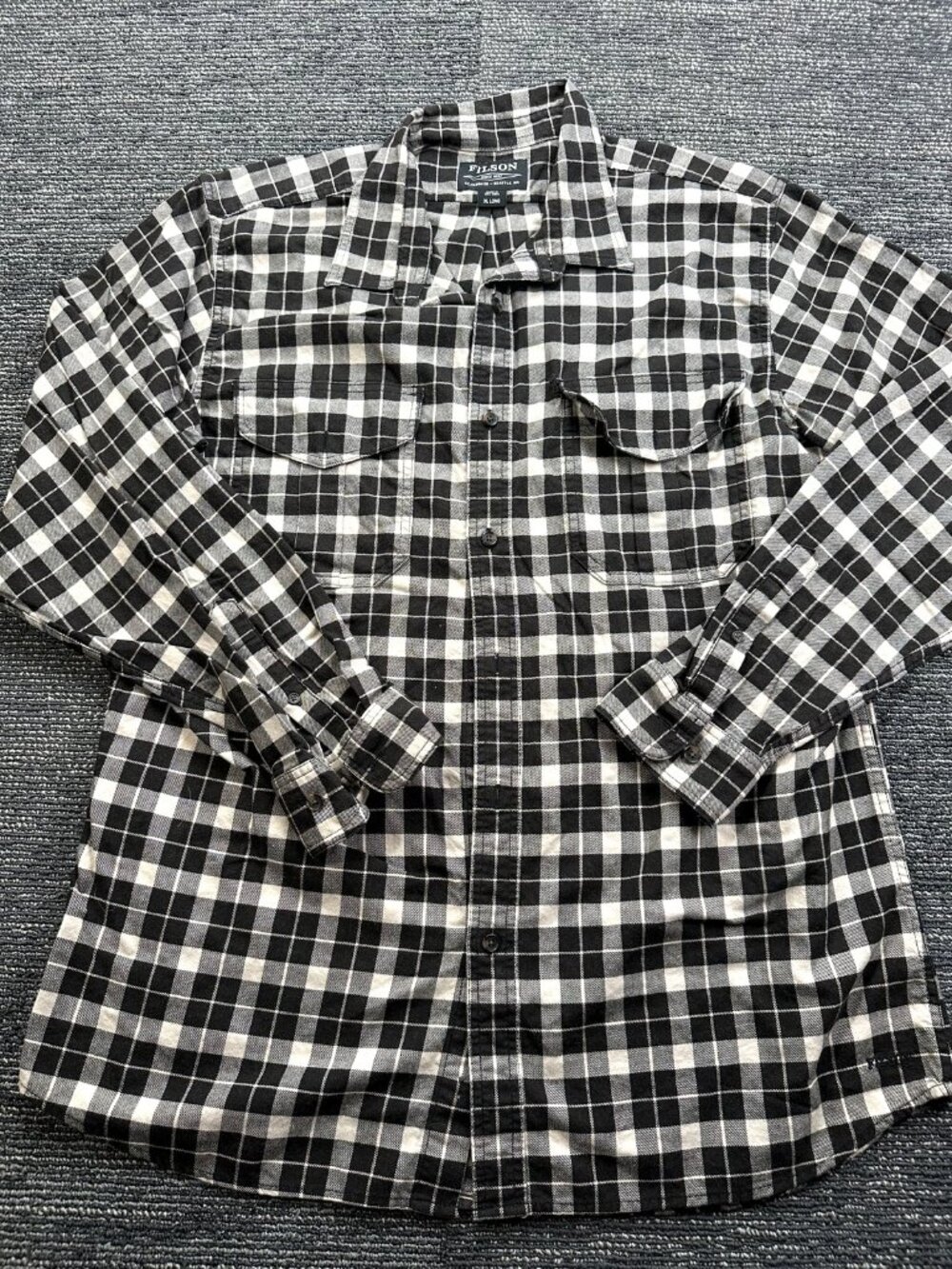 Filson Mens XL Long Flannel Shirt Black White Plaid 100% Cotton Button Up